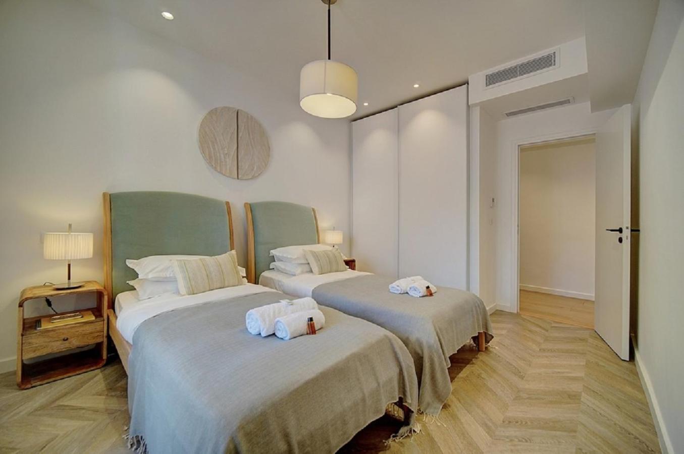 Magnifique 3 Pieces Renove Cannes Centre 'Banane' Avec Veranda ! A2B88 Ngoại thất bức ảnh
